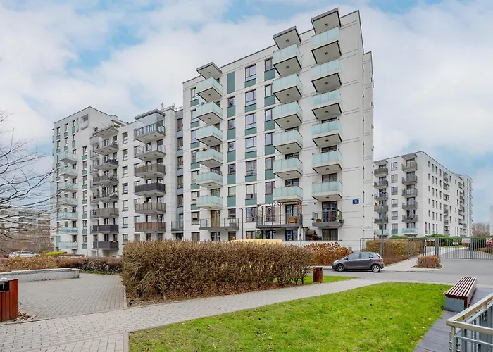 Bright Apartment With Parking Near The Pge National Stadium By Noclegi Renters